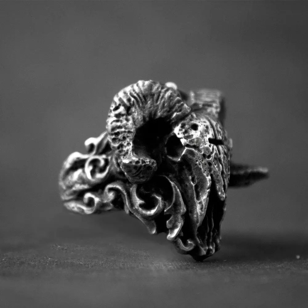 Unique Punk Gothic Skull Ring